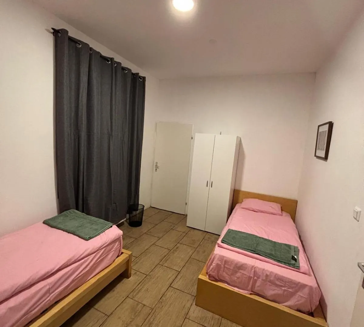 Penzingrooms Wien 0*, וינה אוסטריה